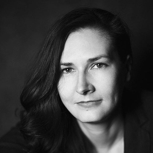 Анна-Шутова.jpg